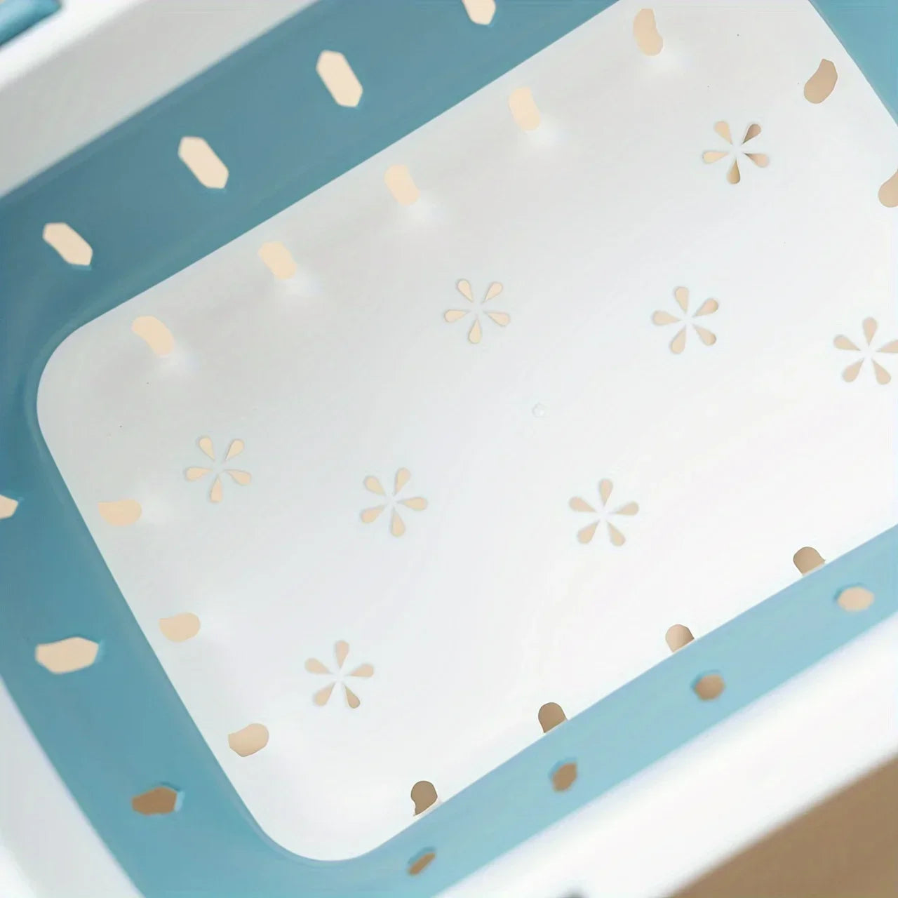 🧺 Foldable Laundry Basket with Handles – Durable Space-Saving Plastic Hamper for Home