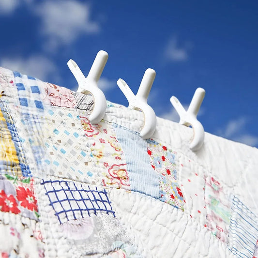 🧷 2/4pcs Heavy Duty Plastic Clips – Secure Your Towels Anywhere! 🏖️