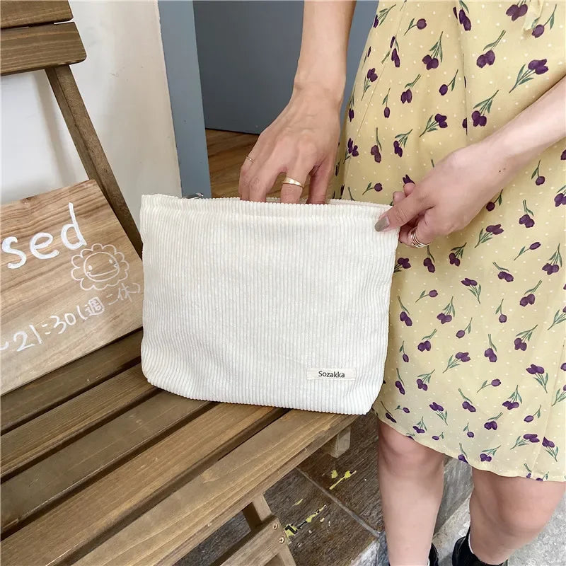 💼 Corduroy Cosmetic Travel Bag – Soft Zipper Makeup Pouch for Women (Large Capacity)