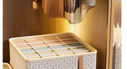 👕 Foldable Multi-Grid Underwear & Sock Organizer – Sturdy Non-Woven Drawer Storage Box