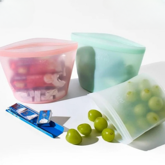 Reusable silicone storage bags set BPA-free leakproof zipper design for kitchen food storage
